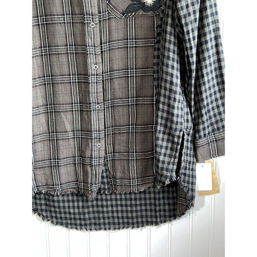Democracy Plaid Button Down Too Women Small Green  Long Sleeve Embroidery Pocket - Picture 4 of 10